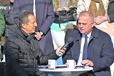 BUJOŠEVIĆ TERA ŽIKU ŠARENICU SAMO ZATO ŠTO JE PODRŽAO VUČIĆA!