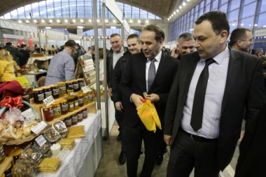 Ljajić najavio strožu kontrolu meda