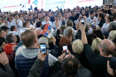 Svi hoće sa NAPREDNJACIMA: Dačić izvisio?