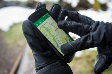 (VIDEO) Land Rover ima NOVU mašinu - ali ona STAJE U DŽEP!