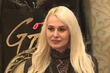 (VIDEO) Mladen i Prlja u akciji na stolu pred Vuletićevom BIVŠOM!