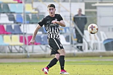 SAŠA ZDJELAR O PLANOVIMA: Sanjam gol i slavlje s "grobarima"