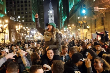 (VIDEO) Proslava koja će se pamtiti: FILADELFIJA "GORELA" ZBOG SUPERBOULA!