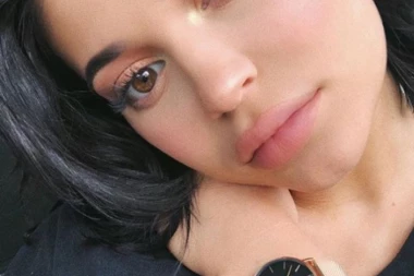 KONAČNO POKAZALA BEBU: Ćerka Kajli Džener je već BOGATA!