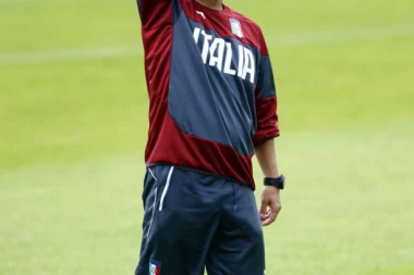 Di Bjađo vodi Italijane protiv Engleza i Argentinaca