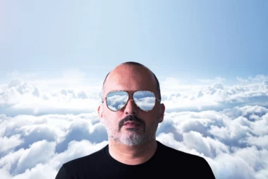 (VIDEO) Toni Cetinski živi "Kao u snu": Poslušajte novi singl popularnog pevača