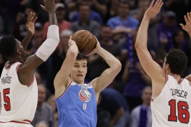 Bogdan se prisetio Vujoševićevog davljenja!