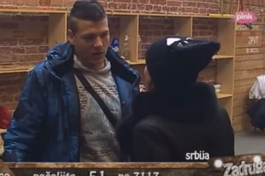 Luna primetila da Sloba ima PICAJZLE!