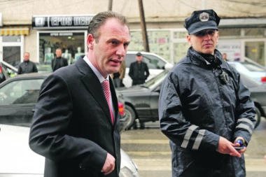 Šiptarima rastu apetiti! Fatmir Ljimaj: Tražićemo ratnu odštetu od Srbije