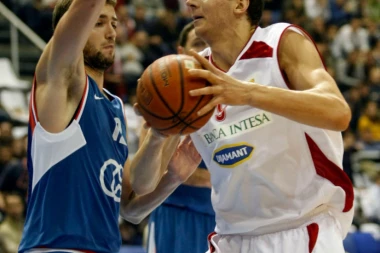 KIKANOVIĆ BRANI SLOVENCA OMIĆA, Elmedin: Ostavite Alena na miru