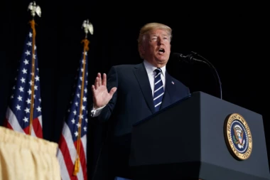 Tramp: Postigli smo sporazum, okončavamo blokadu vlade