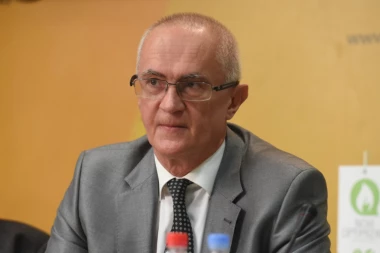 KAKAV APSURD! ŠABIĆ NE DOSTAVLJA INFORMACIJE OD JAVNOG ZNAČAJA!