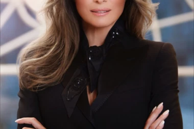 I MELANIJA LJUTA: Neće naslednicu ni preko telefona da čuje