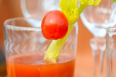 GENADIJ MALAHOV SAVETUJE KAKO DA SE OSLOBODIMO OTROVA: Sokovi iz povrća čiste organizam od parazita