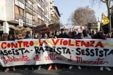 ITALIJANI NA NOGAMA: Marševi protiv fašizma i rasizma u više gradova