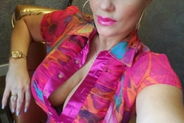 (VIDEO 18+) Srpkinja pokazala grudi, Amerikanci odlepili!