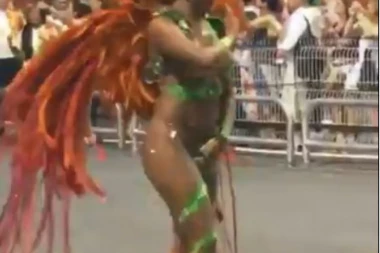 (VIDEO) KRALJICA BRAZILSKOG KARNEVALA OSTALA BEZ TANGI