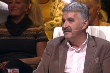 HAOS NA SNIMANJU ZVEZDA GRANDA, MOLILA GA DA PRESTANE! SANJA KUŽET URLALA NA BOSANCA: E, sada ćete da vidite!