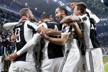BOMBA NA BALKANU: Stiže bivša zvezda Bajerna i Juventusa!