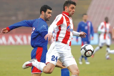 Zemun dobio veliko pojačanje: U GORNJU VAROŠ STIŽE DEFANZIVAC IZ FRANCUSKE!