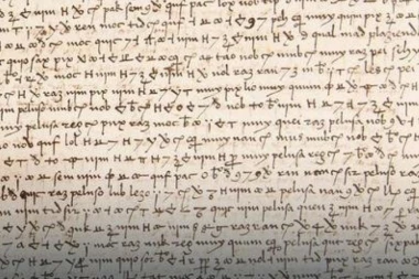 RAZBIJEN TAJNI KRALJEVSKI KOD MONARHA I VOJSKE!