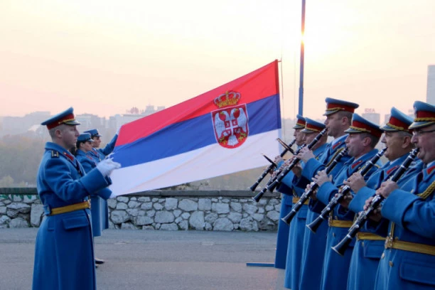 Danas defile i počasna paljba sa Kalemegdana