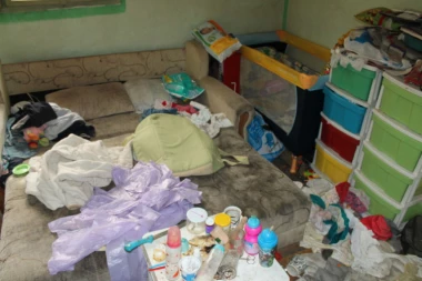 Baka i deka sahranili bebu iz Knjaževca: OTKRIVENA STRAŠNA ISTINA!