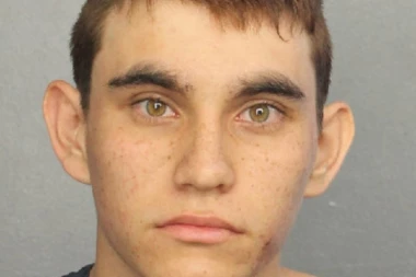 Guverner Floride tražio ostavku direktora FBI!