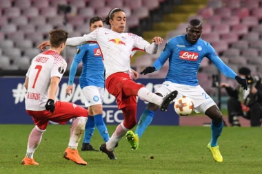 LE: Lion ubedljiv protiv Viljareala, Lajpcig protutnjao Napuljom