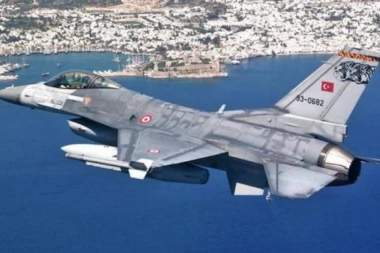 SRUŠIO SE VOJNI AVION U TURSKOJ: Poginula dva pilota!