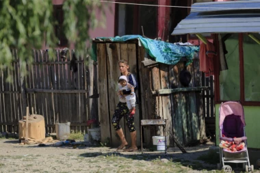 BORDEL KOSOVO: Planetu drma seks-skandal od Balkana do Haitija!