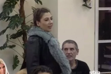 Nadežda oplela po bivšem: ON JE SELJAČINA!