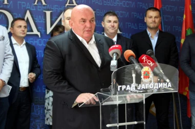 Palma oštro: Pet ministara ne zaslužuje ni kafu u vladi