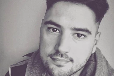 Nakon Prijine veridbe, Perućica pokazao da je i on srećan: Ovo je njegova devojka!