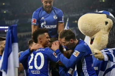 Farman sačuvao pobedu Šalkea: Hofenhajm mogao do izjednačenja