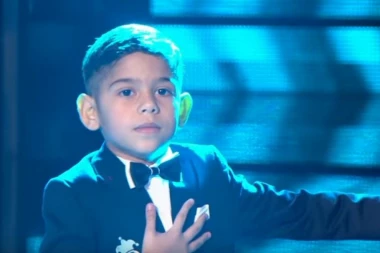 Adil oduševljen nastupom Pinkove zvezdice: BRAVO, LEPOTANE MALI!