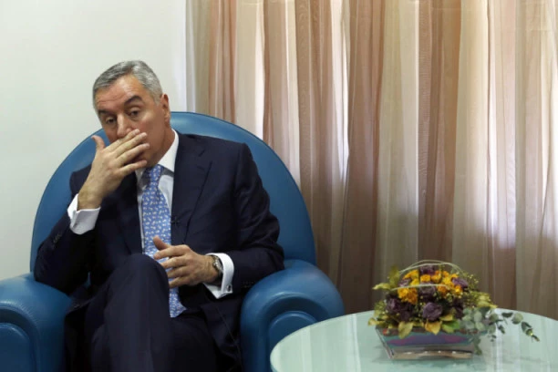 Crnogorski lider preko noći promenio ploču: Đukanović podvio rep!