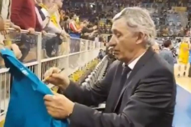 (VIDEO) KARI I HEMIJSKA: Pešić napravio šou i nasmejao navijače