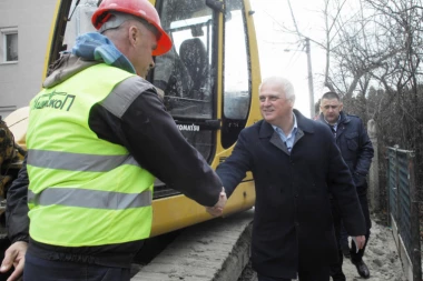 Vesić: Do 2025. godine svaka kuća na teritoriji Beograda imaće kanalizaciju
