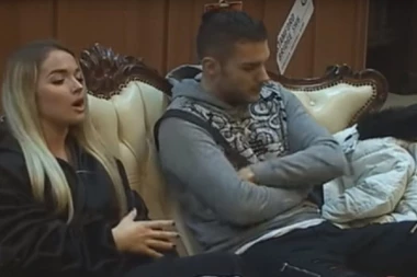 ONA JOJ BODE OČI: Anđelo naveo tri ZADRUGARKE koje mu se sviđaju, OVA SE NIJE DOPALA TEODORI!