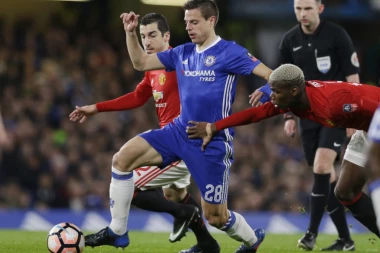 Liverpul se bori za titulu ali...