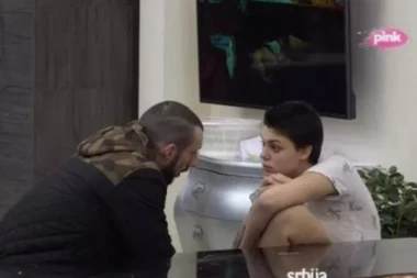 Mina priznala da još uvek gaji osećanja prema Đeksonu, TOMA POLUDEO