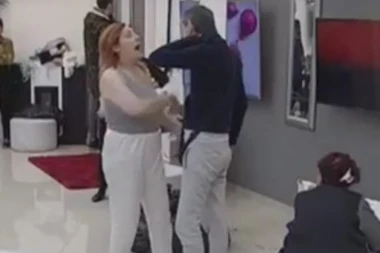 VIKTORIJA HTELA DA BIJE  ŽIŽU, MIĆA JE JEDVA SPASIO: Ukrala mi je HALJINU!