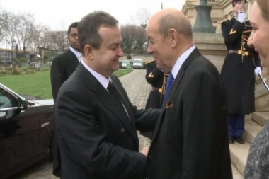 DAČIĆ U FRANCUSKOJ: Jačamo partnerstvo!