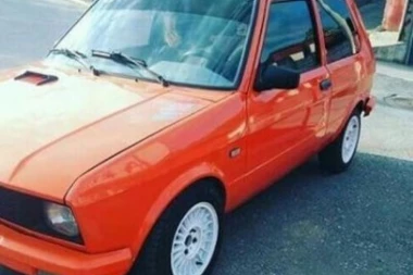 KANAĐANI VOZE JUGO? I to usred Toronta!