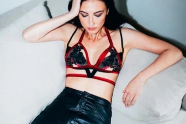 (FOTO) Ovo je manekenka iz Čedinog spota koja se predstavlja kao Nada Macura!