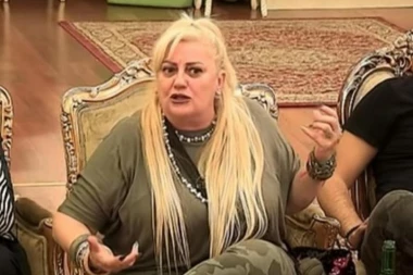 Vesni klijent pretio ubistvom, upao joj u agenciju i napao nožem!