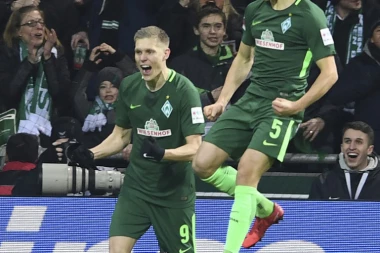 (VIDEO) Verder slavio u derbiju severa, KOSTIĆEV HSV KLIZI KA "CVAJTI"