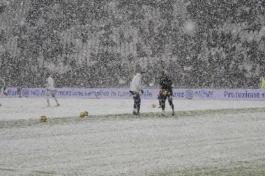 (FOTO) Zabelelo se u Torinu: SNEG ODLOŽIO UTAKMICU JUVENTUS-ATALANTA