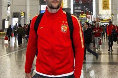 Kineski Superkup u rukama Nemanje Gudelja!